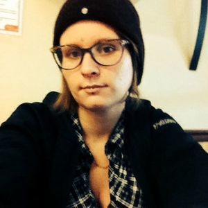 Meet your Posher, Laurence